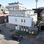 Bomhoffstr. 22A, W4, Blue Water